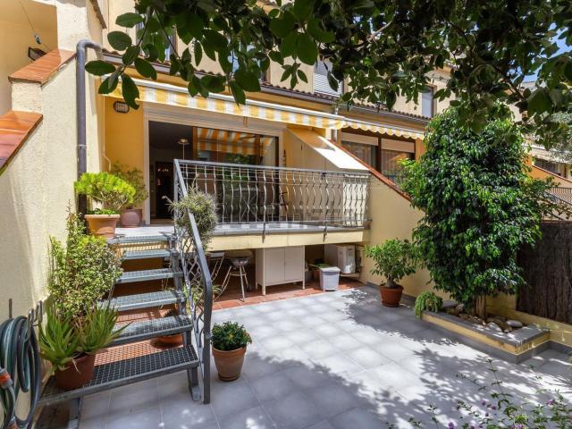 Chalet, Sant Just Desvern