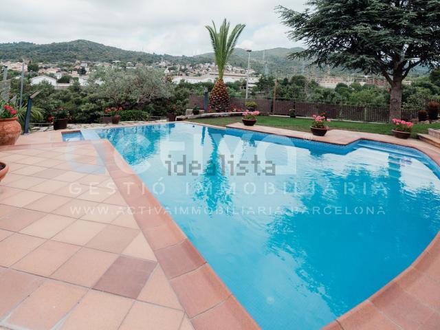 Chalet, Sant Just Desvern