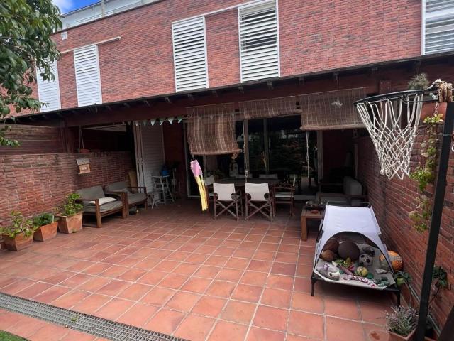 Chalet, Sant Just Desvern