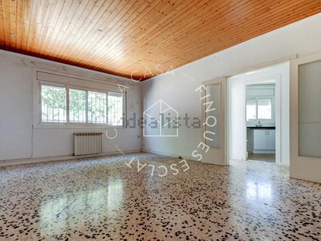 Chalet, Sant Llorenç d&apos Hortons
