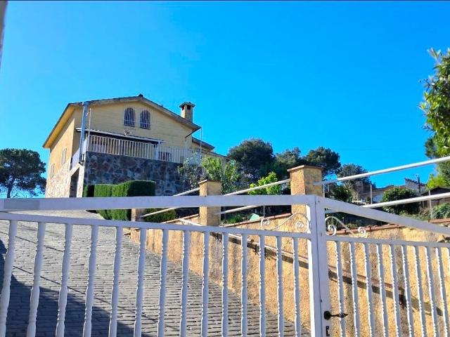 Chalet, Sant Llorenç Savall