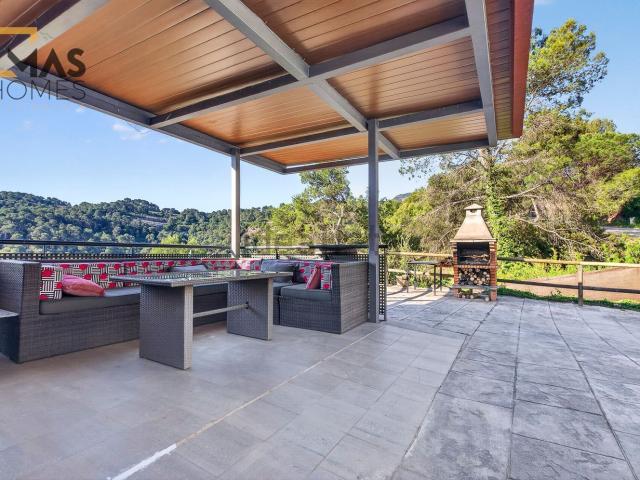 Chalet, Sant Llorenç Savall