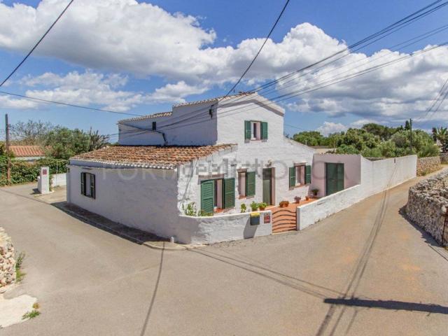 Chalet, Sant Lluis