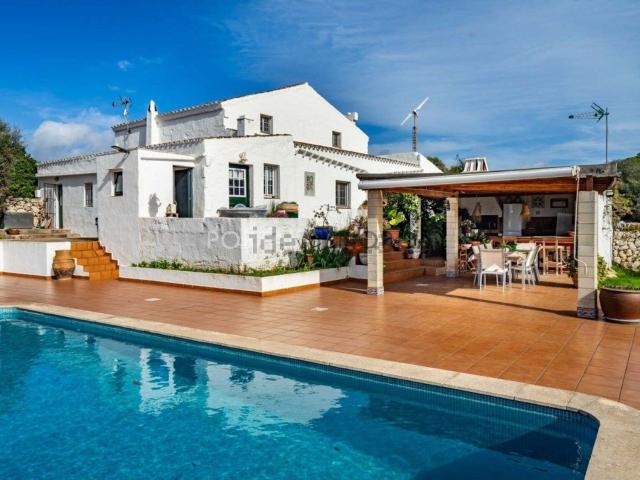 Chalet, Sant Lluis