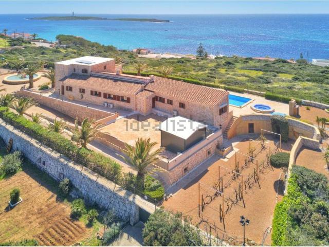 Chalet, Sant Lluis