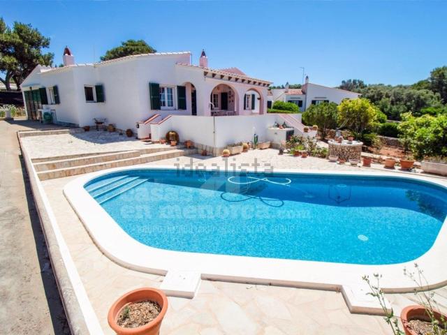 Chalet, Sant Lluis