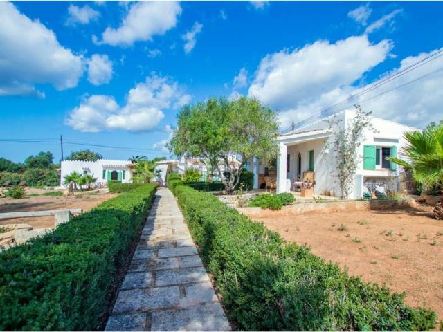 Chalet, Sant Lluis