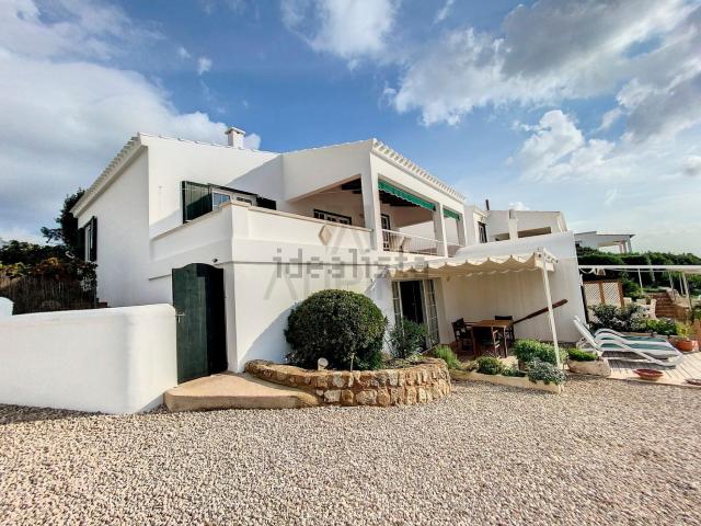 Chalet, Sant Lluis