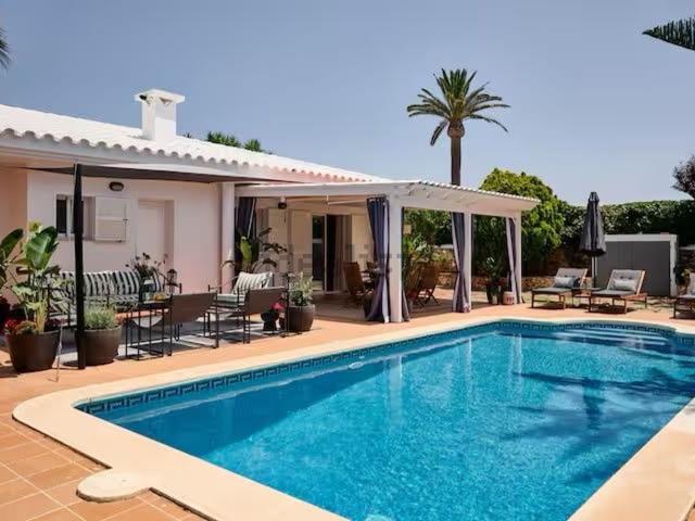 Chalet, Sant Lluis