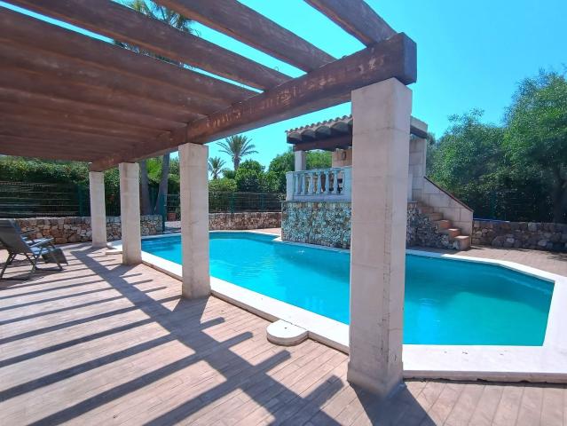 Chalet, Sant Lluis