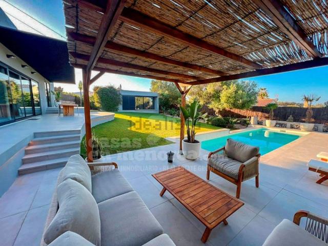 Chalet, Sant Lluis