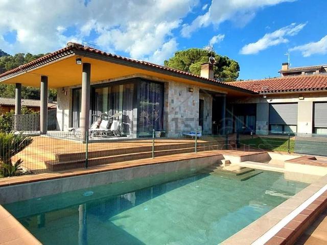 Chalet, Sant Martí de Centelles