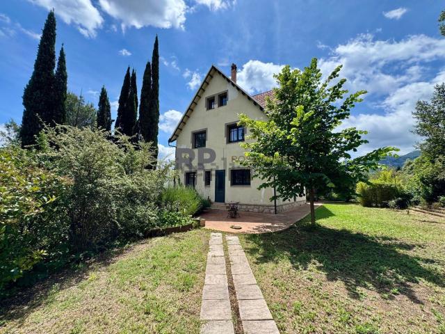 Chalet, Sant Martí de Centelles