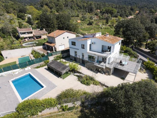 Chalet, Sant Marti de Llémena