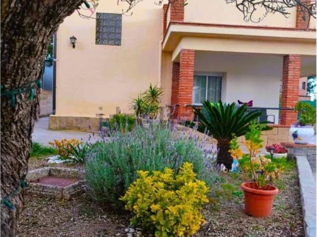 Chalet, Sant Miquel de Guanteres