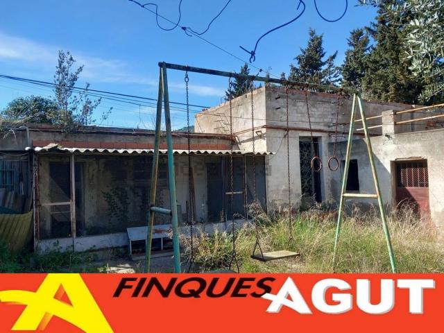 Chalet, Sant Miquel de Guanteres