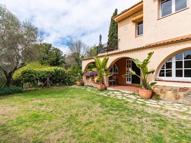 Chalet, Sant Pere de Ribes