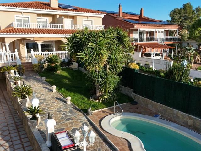 Chalet, Sant Pere de Ribes