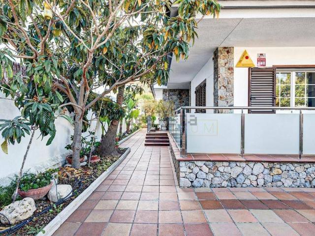 Chalet, Sant Pere de Ribes