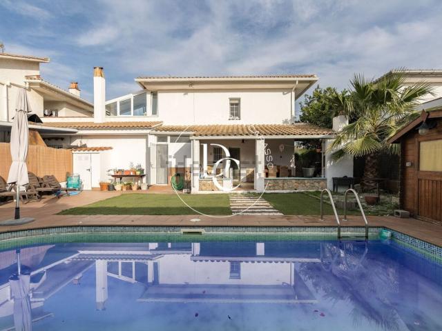 Chalet, Sant Pere de Ribes