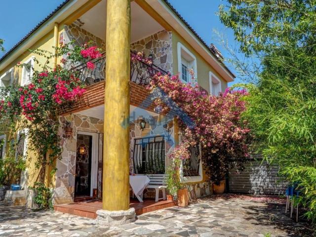 Chalet, Sant Pere de Ribes
