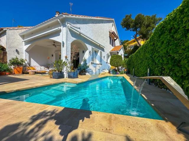 Chalet, Sant Pere de Ribes
