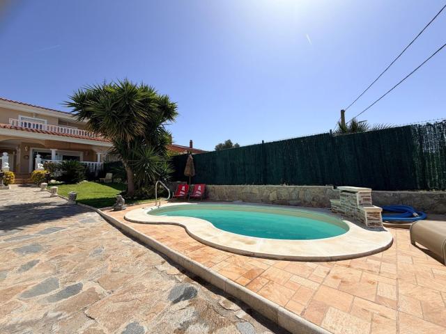 Chalet, Sant Pere de Ribes