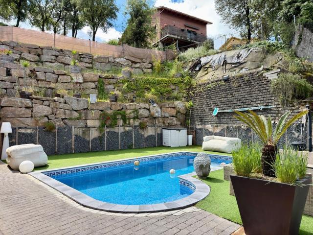 Chalet, Sant Pere de Vilamajor