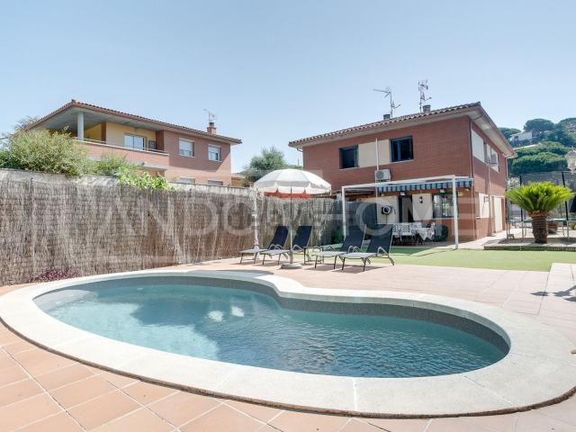 Chalet, Sant Pol de Mar
