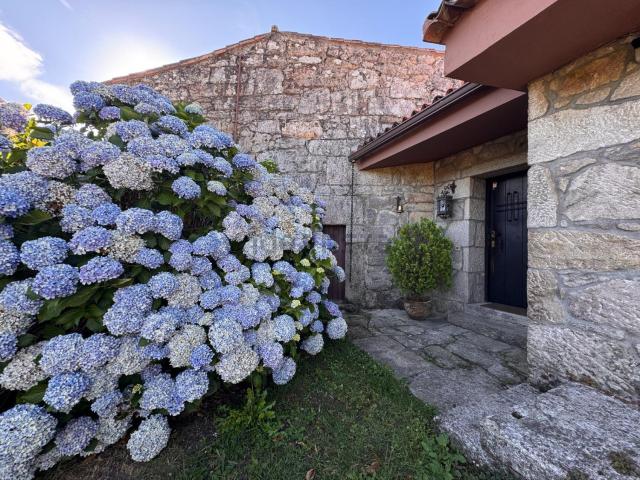 Chalet, Santo André de Xeve
