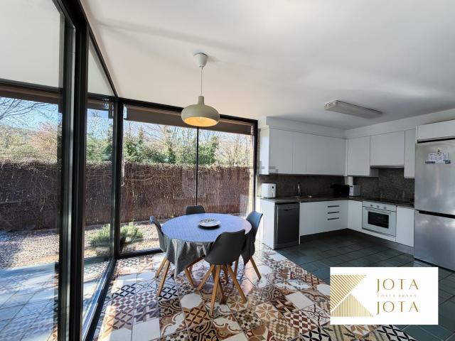 Chalet, Santa Coloma de Farners