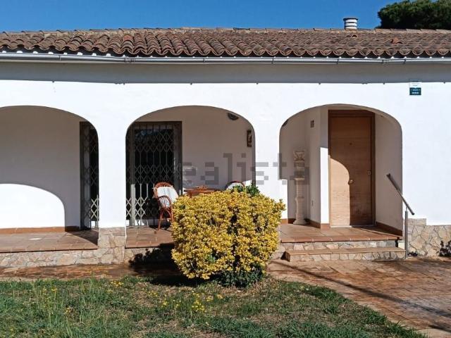 Chalet, Santa Coloma de Farners