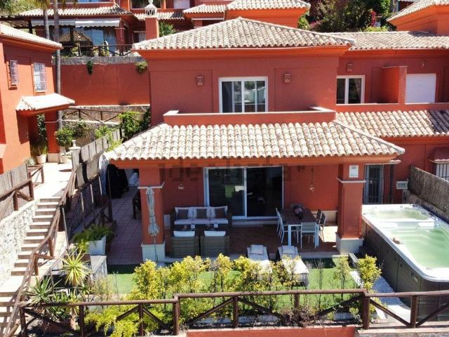 Chalet, Santa Clara, Marbella