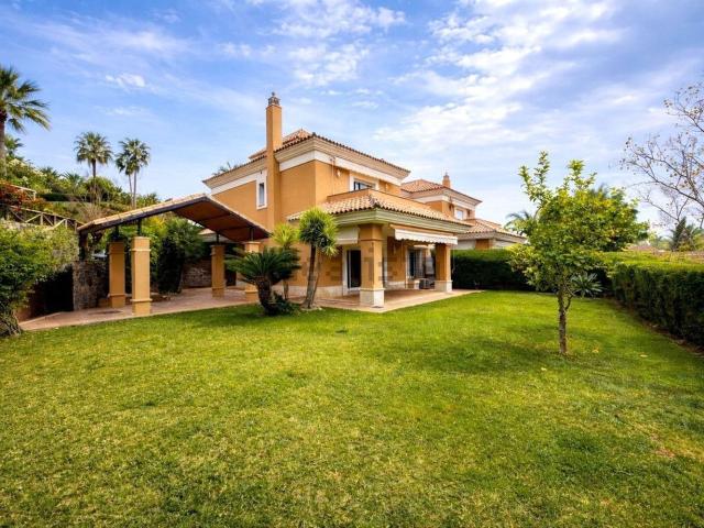 Chalet, Santa Clara, Marbella