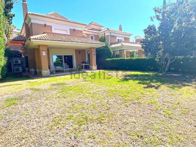 Chalet, Santa Clara, Marbella