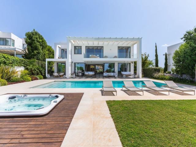Chalet, Santa Clara, Marbella