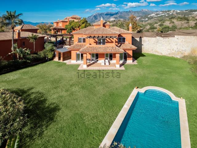 Chalet, Santa Clara, Marbella