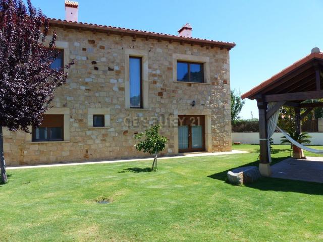 Chalet, Santa Cruz de la Sierra