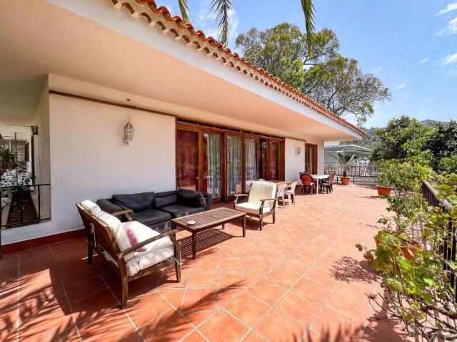 Chalet, Santa Brigida