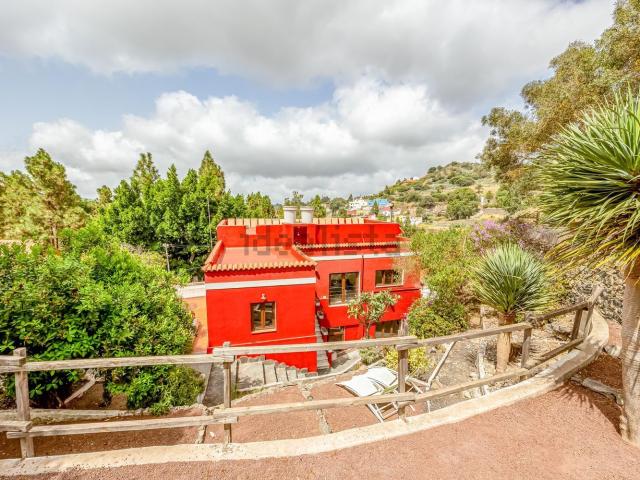 Chalet, Santa Brigida
