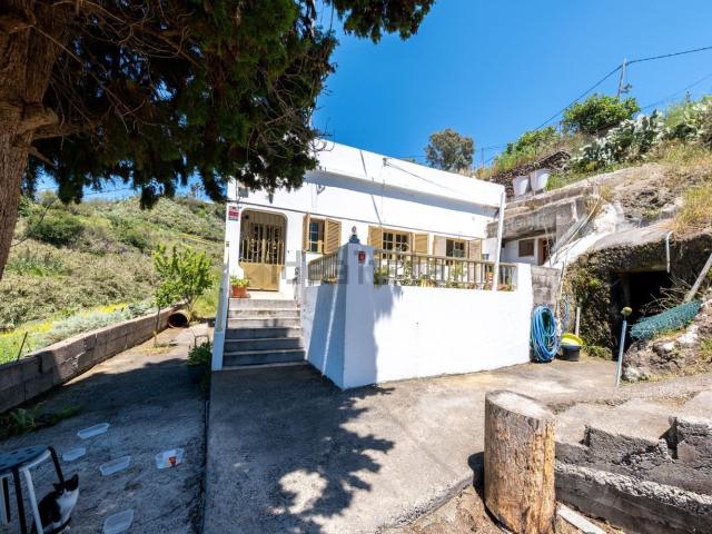 Chalet, Santa Brigida