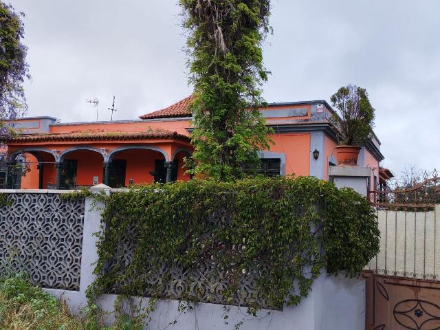 Chalet, Santa Brigida