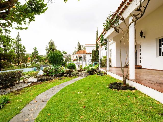 Chalet, Santa Brigida