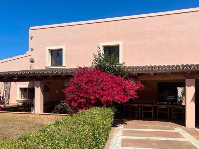 Chalet, Santa Eugenia