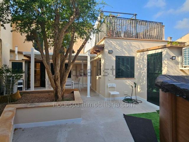 Chalet, Santa Eugenia