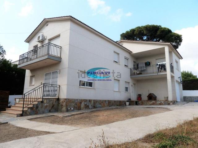 Chalet, Santa Eulàlia de Ronçana