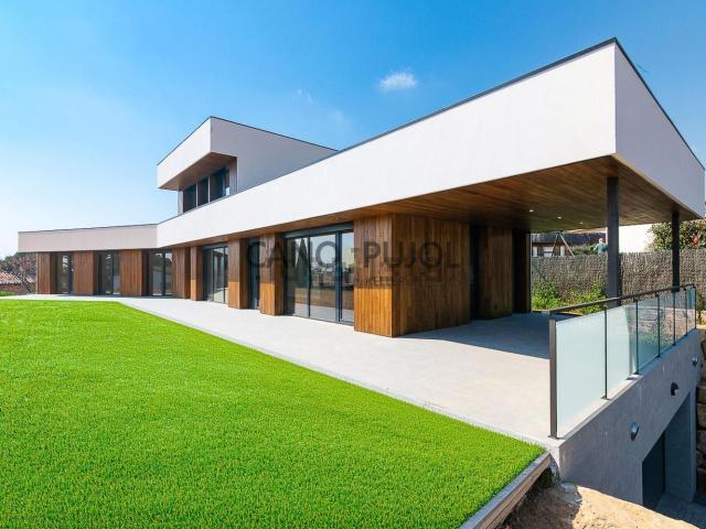 Chalet, Santa Eulàlia de Ronçana