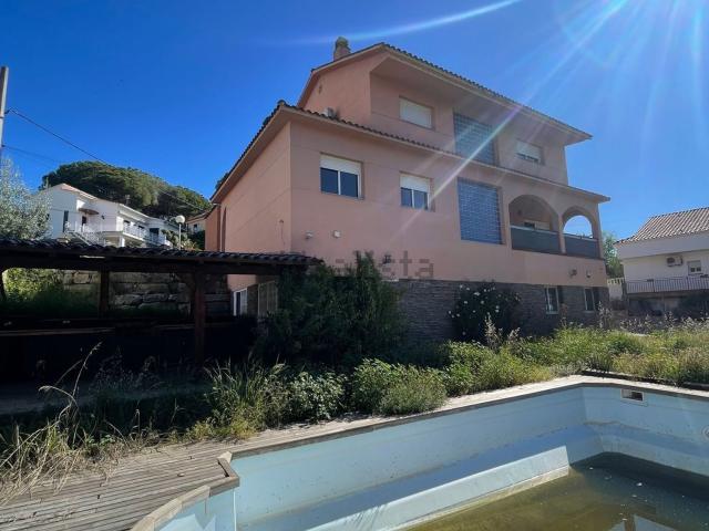 Chalet, Santa Eulàlia de Ronçana