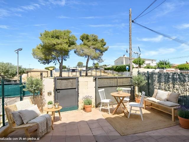 Chalet, Santa Oliva