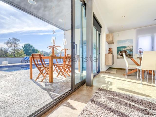 Chalet, Santa Llogaia d&apos Alguema